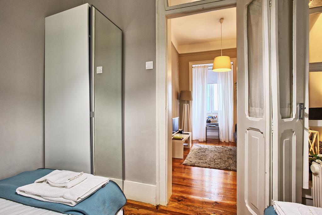 Home4U Lisbon Exterior photo